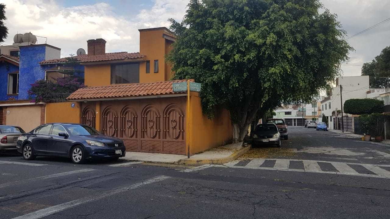 Casa en venta en Residencial Villa Coapa, Tlalpan, Ciudad De México